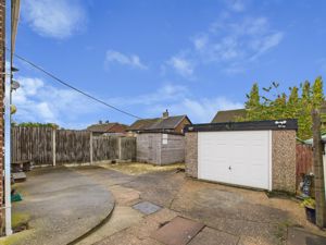 Photo 11- click for photo gallery